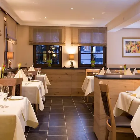 Ξενοδοχείο Roessle 3*